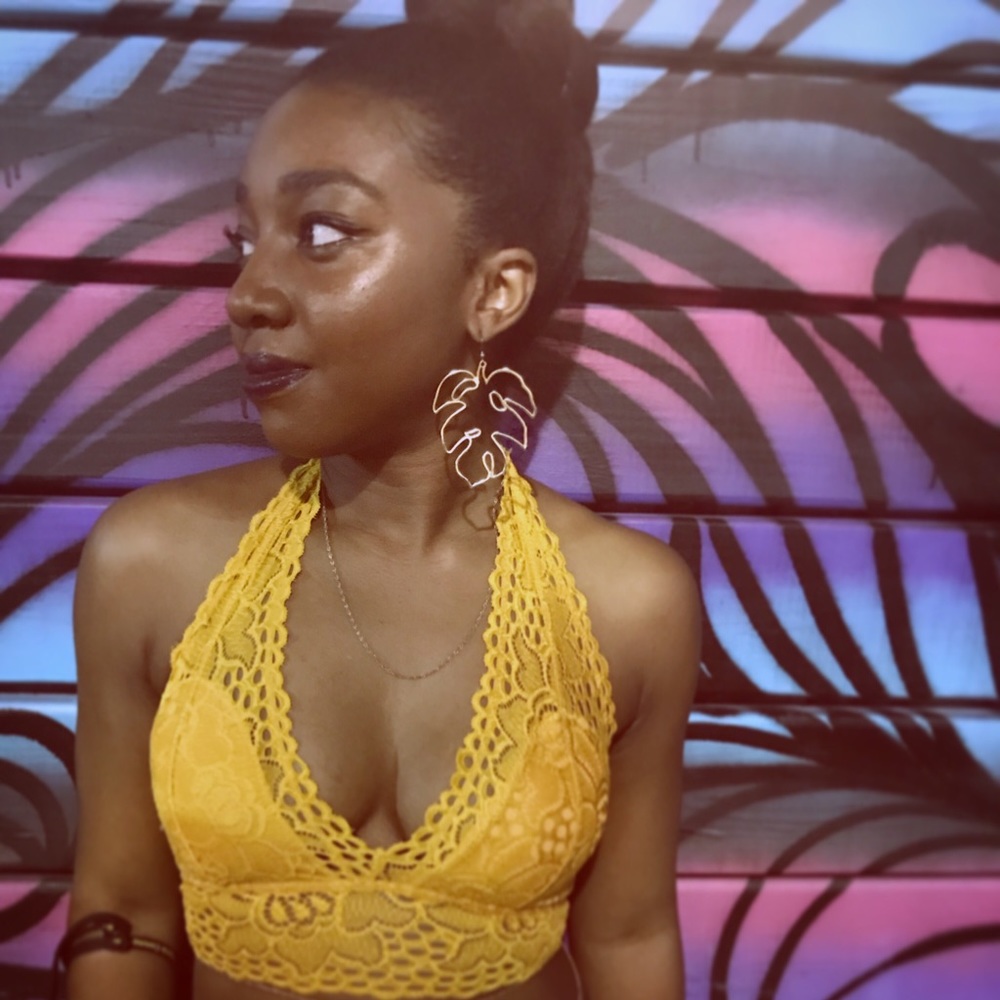 Meet your Posher, Bianca